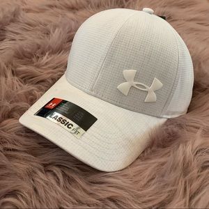 NEW Under Armour Classic Fit Hat Halo Gray